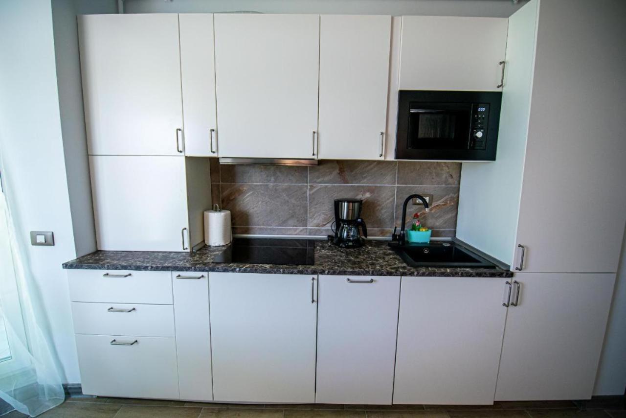 Apartament Katrina - Alezzi Beach - Sea View Năvodari المظهر الخارجي الصورة